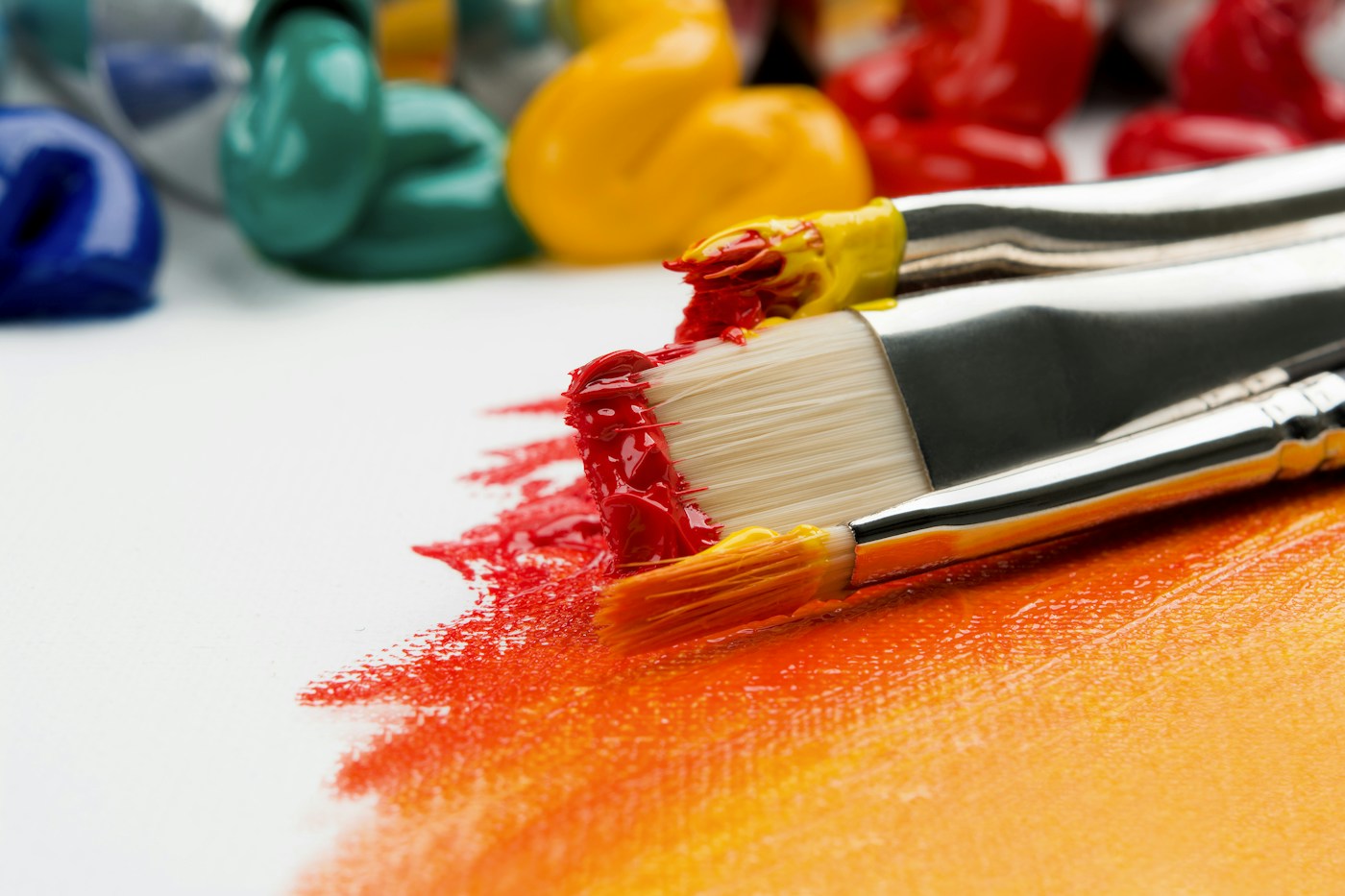 The creative studio — illustrative club photography
